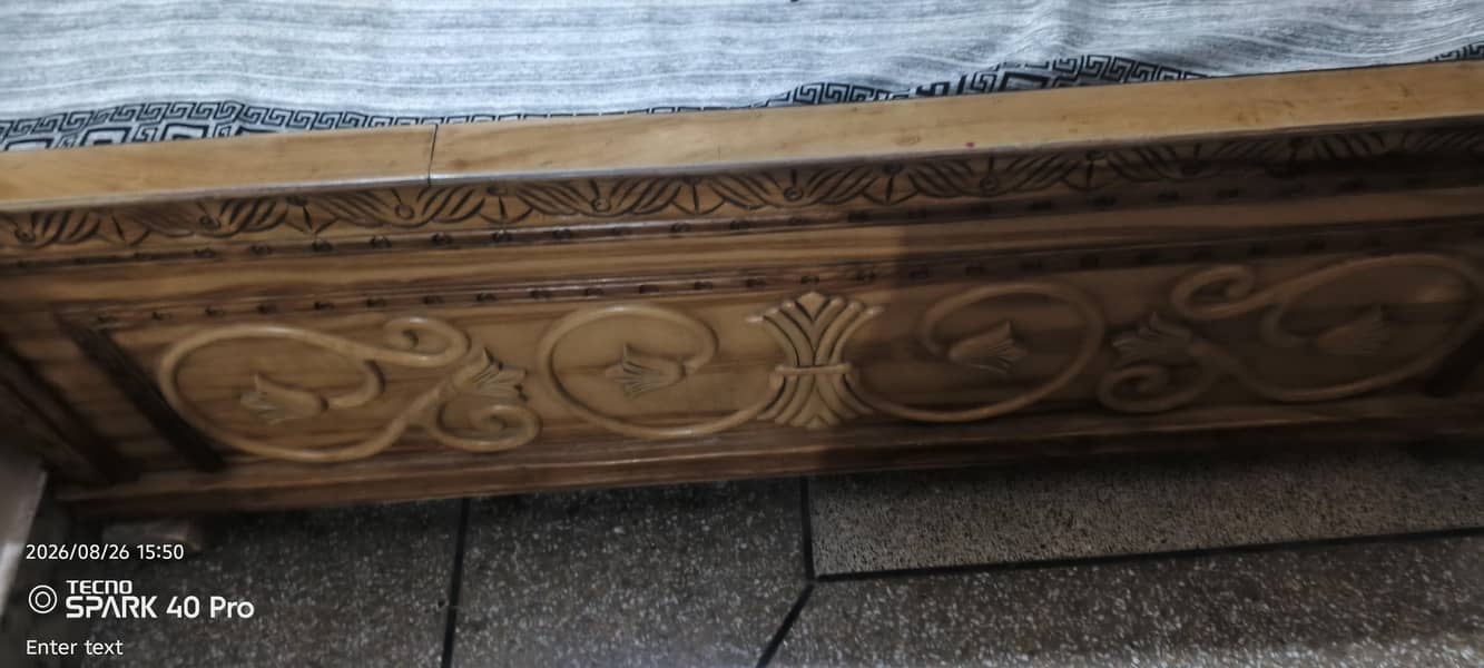 bed set with dressing table 11