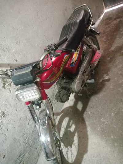 Metro 70 bike 2021 Model. . . condition 8/10