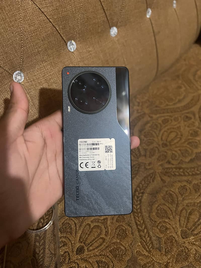 Tecno CAMON 30 2