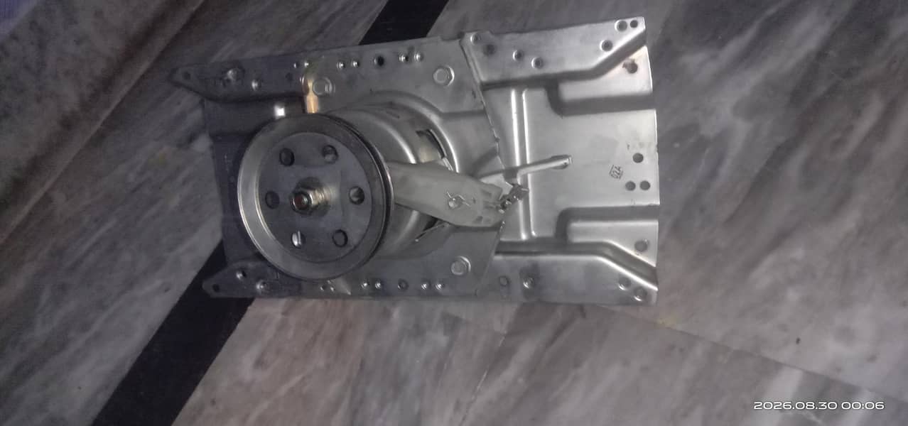 Automatic Watching Machine Cluch 1