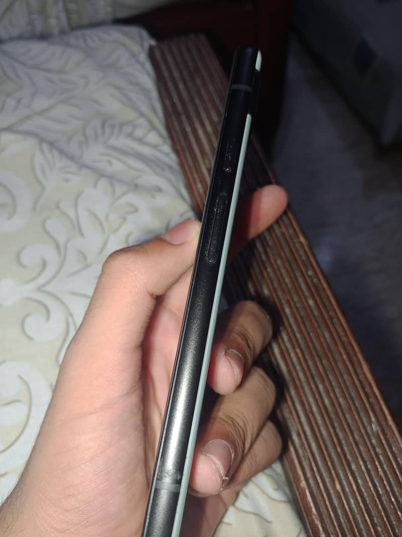 Google Pixel 6a 4