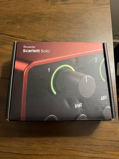 FOCUSRITE SCARLETT SOLO 4TH GEN