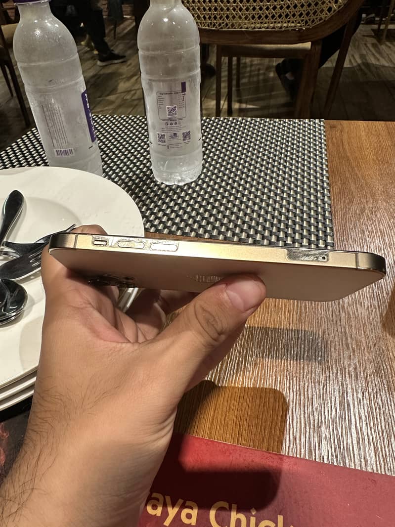 Apple iPhone 12 Pro 1