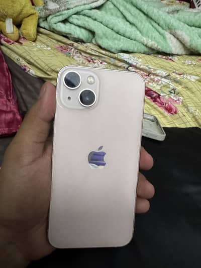 Apple iPhone 13