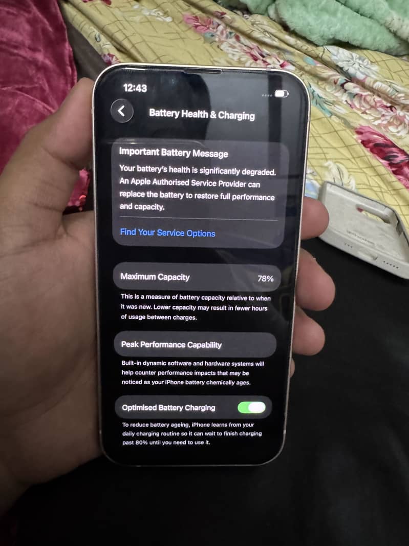 Apple iPhone 13 6