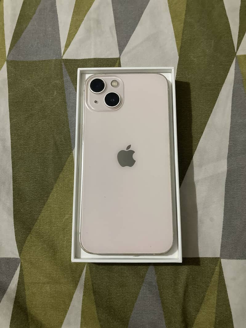 Apple iPhone 13 6