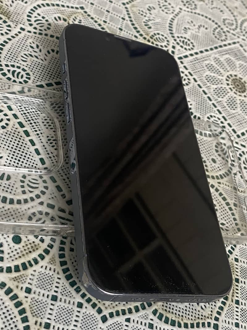 Apple iPhone 13 Pro 0