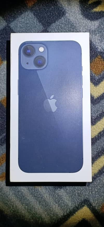 Apple iPhone 13