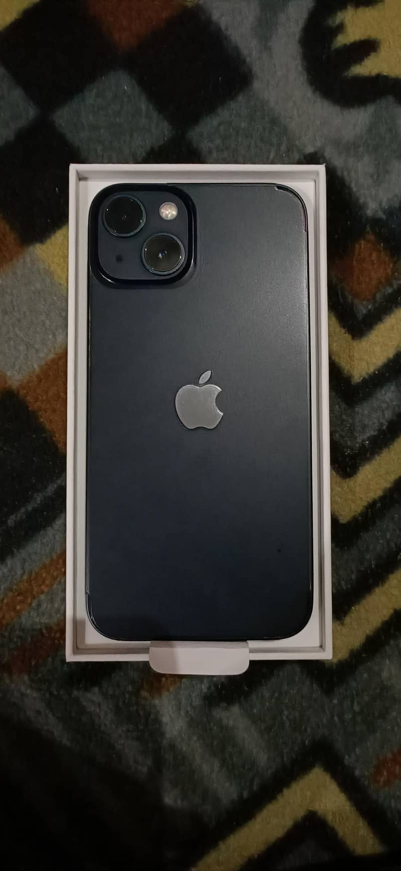 Apple iPhone 13 1
