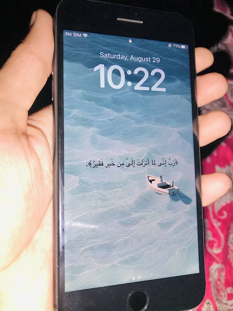 Apple iPhone 8 Plus 1