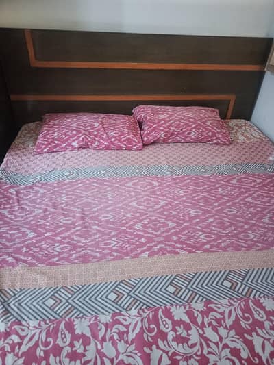 king bed