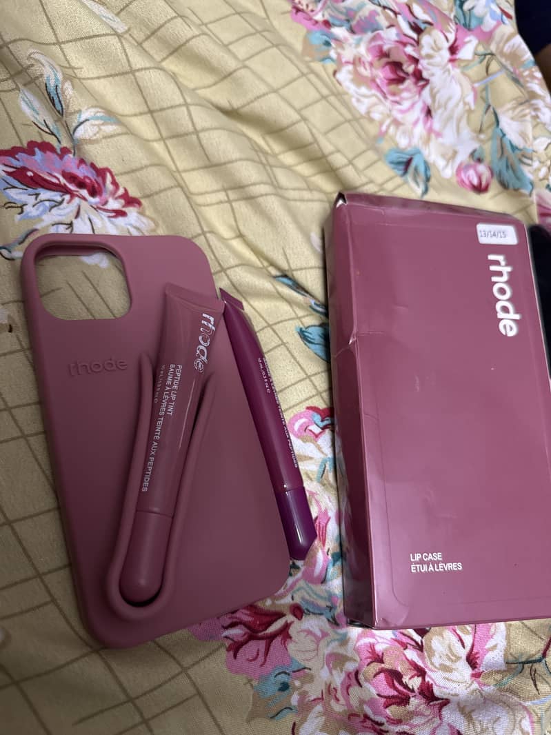 Rhode lip case 0