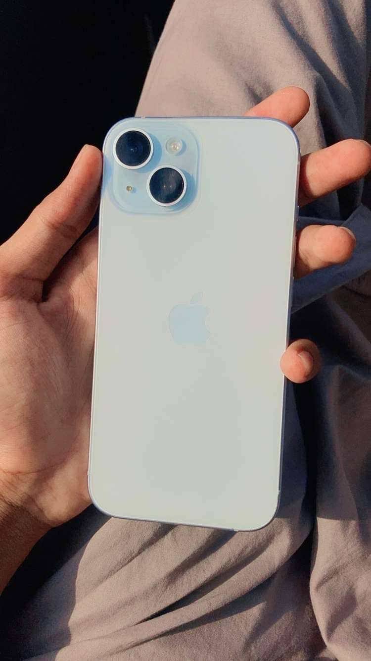 Apple iPhone 15 0