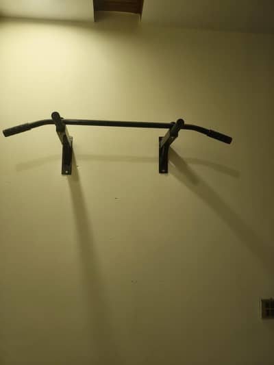 Pull up / Sit up Bar