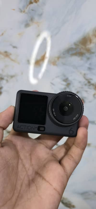DJI Osmo Action 6 Adventure Combo