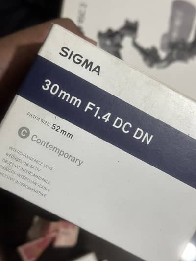 Sigma 30 mm F1.4 Dc DN