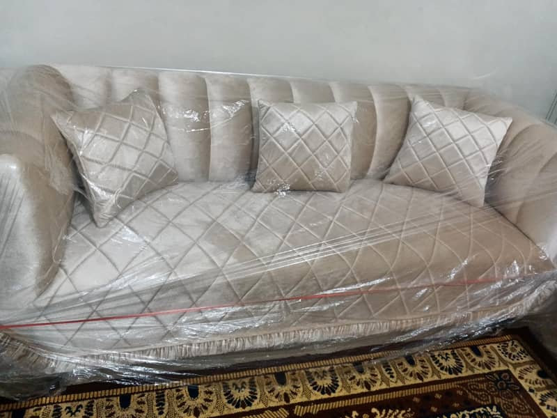 Sofa Set 0