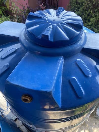 2000 litters brand new tanki