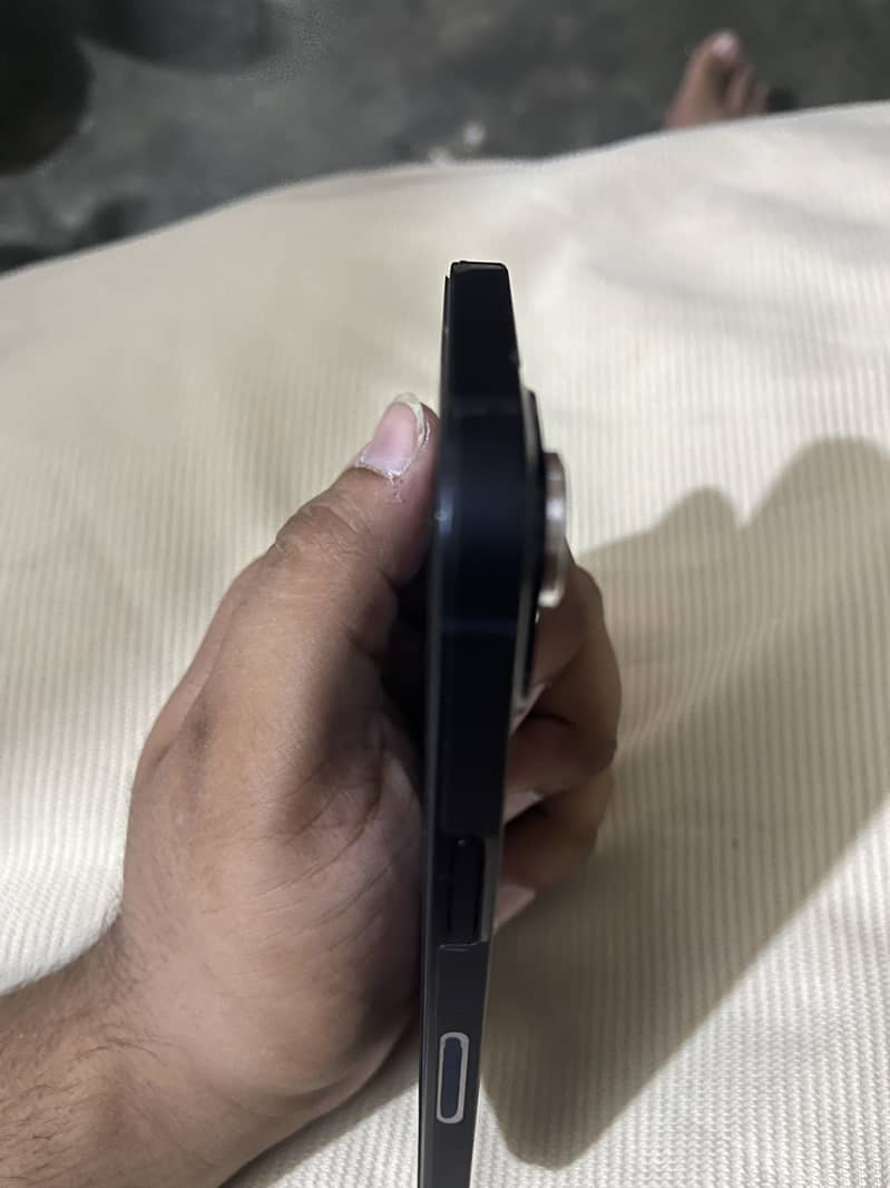 Apple iPhone 14 2