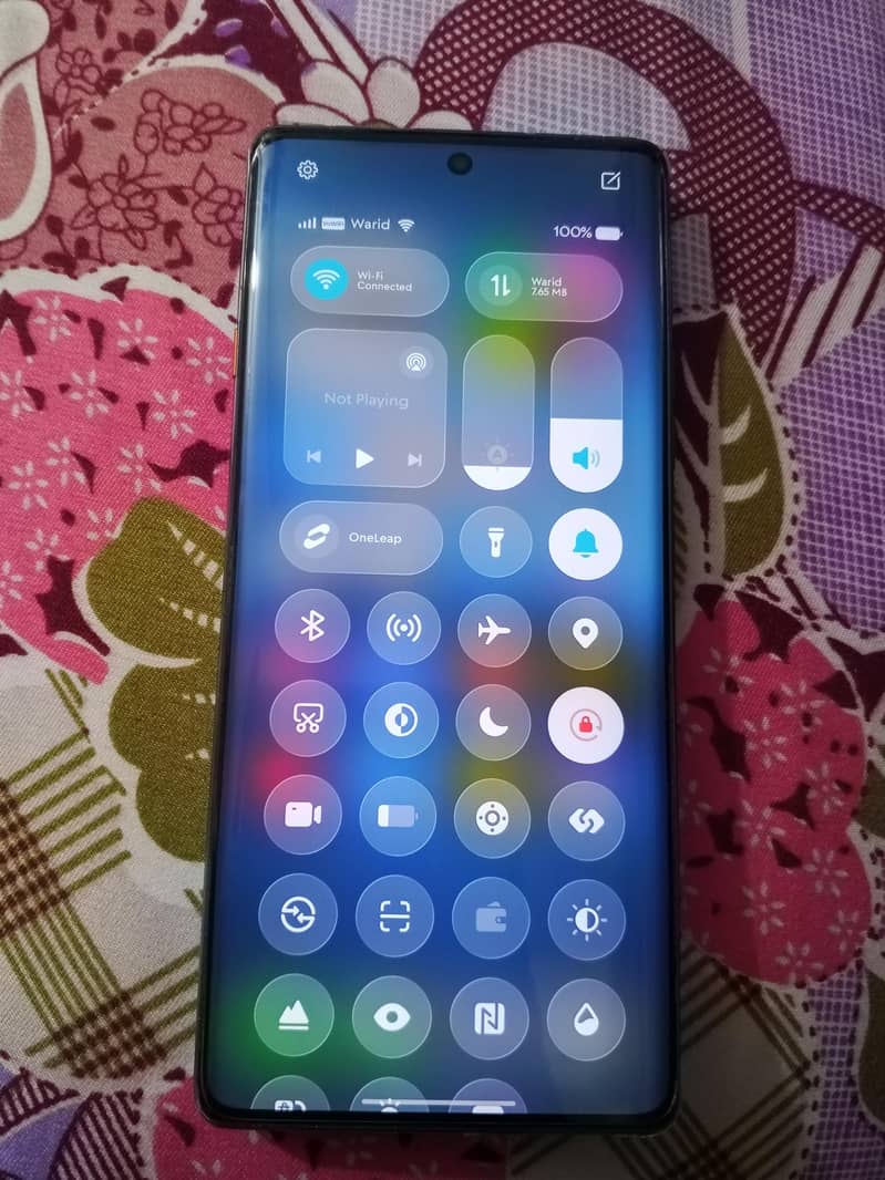 Tecno CAMON 40 Pro 8