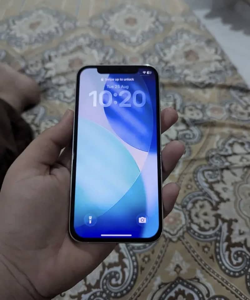 Apple iPhone 12 Pro 3