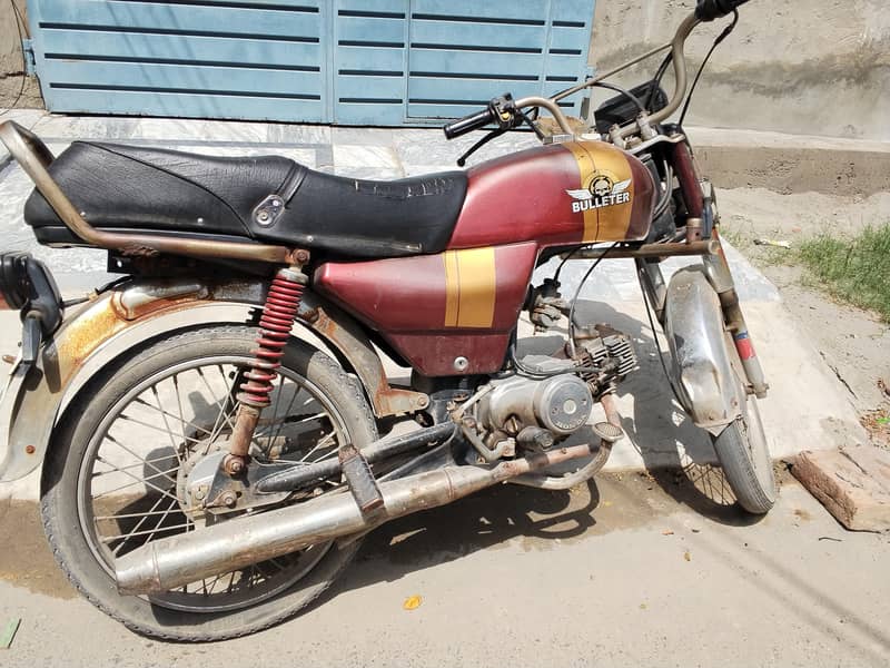 CD 70 2004 model 1