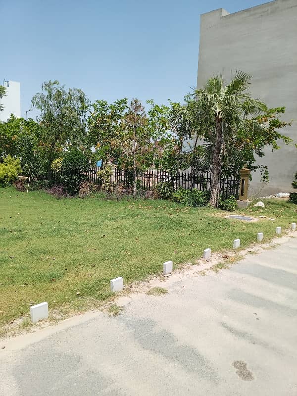 Corner 40' Road 1
