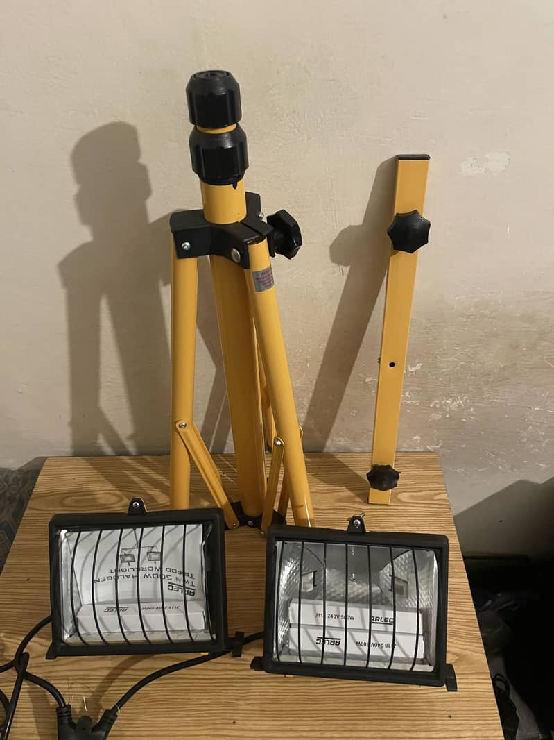 1000 watts lights for any function 0