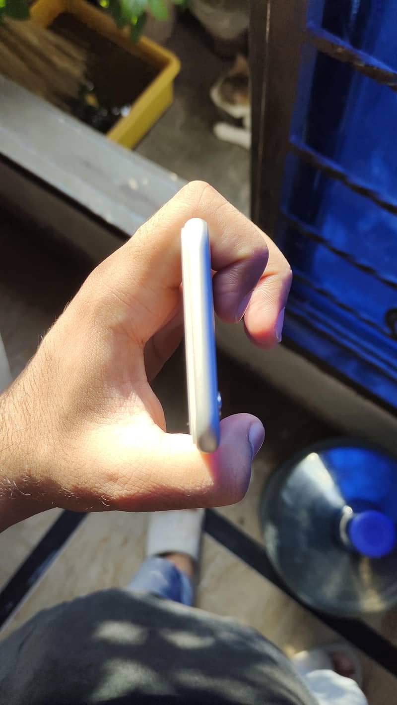 iPhone 6s 3