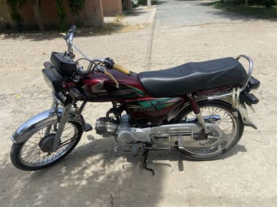 2022 model cd70 condition 10/10