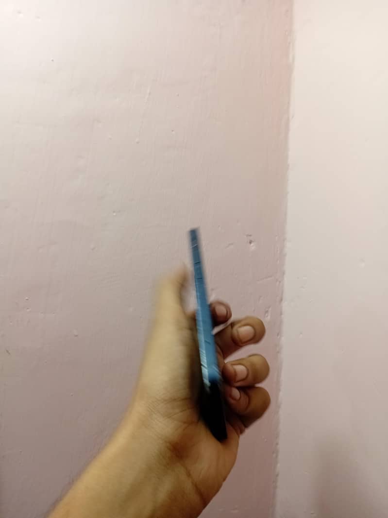 Apple iPhone 12 mini 2