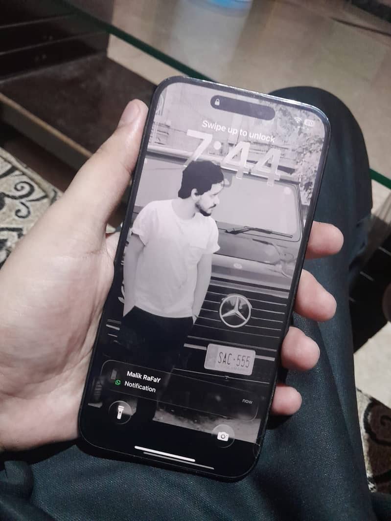 Apple iPhone 14 Pro Max 1