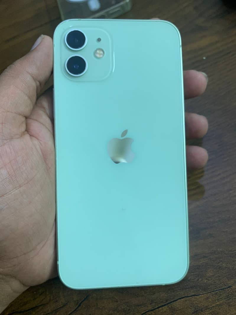 Apple iPhone 12 2