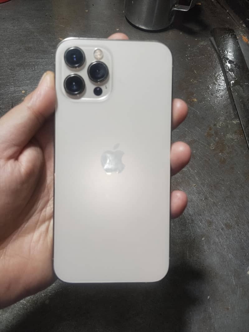 Apple iPhone 12 Pro Max 5