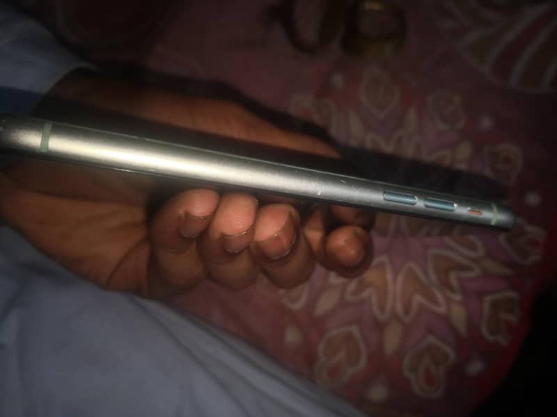 Apple iPhone 11 2