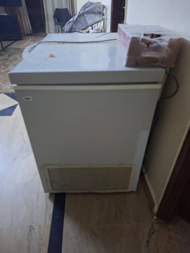 Dawlance deep freezer 5