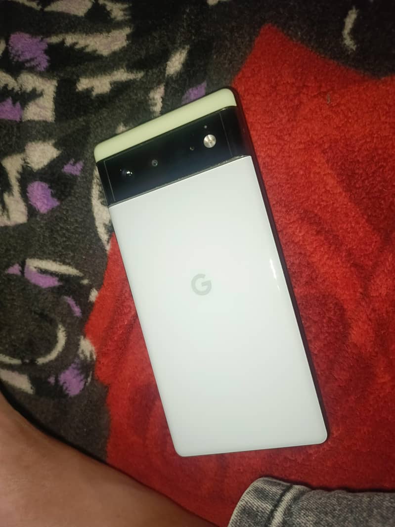 Google Pixel 6 0