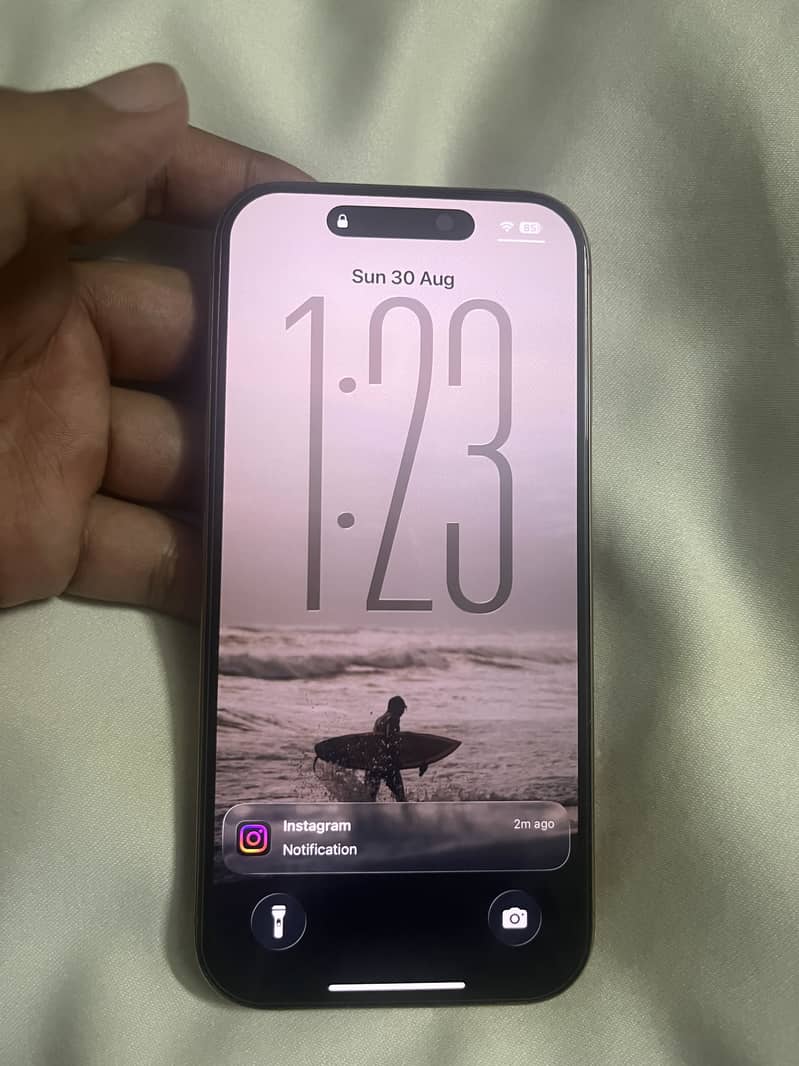 Apple iPhone 16 Pro 6
