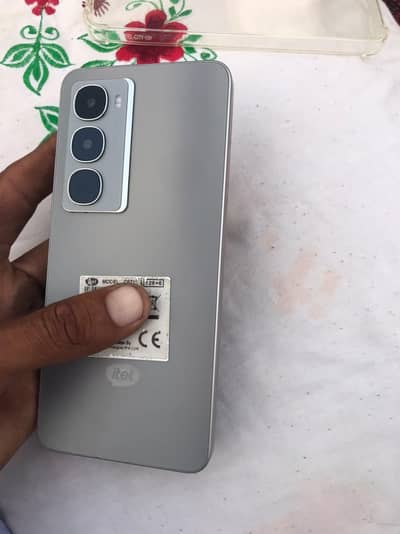iPhone 7plus PTa itel city 100 128gb
