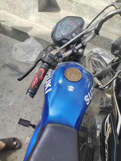 Suzuki sprinter for sale 2008 model bast motorcycle