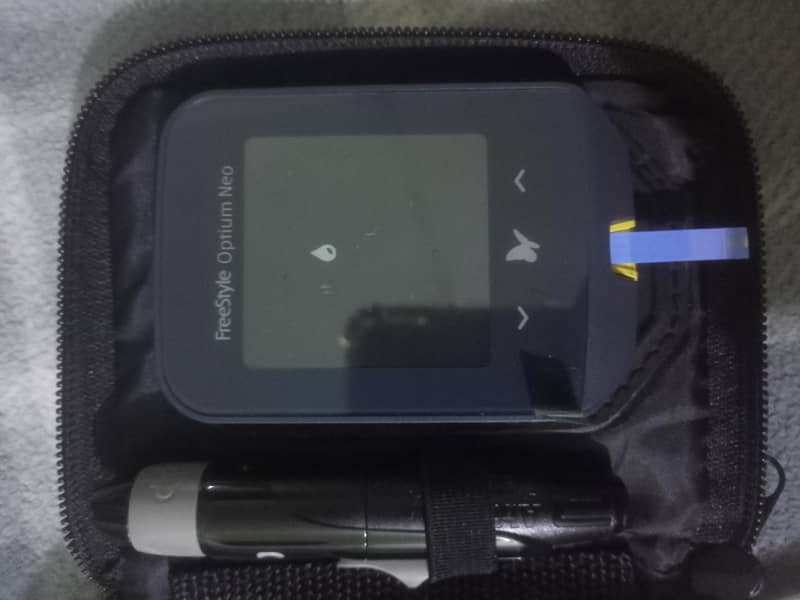Freestyle Sugar Checking Meter 4