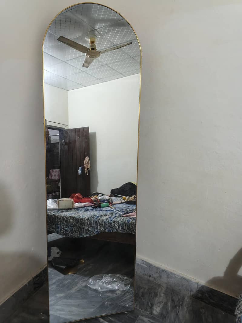 standing mirror 0