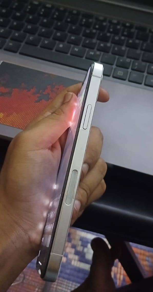 Apple iPhone 12 Pro 2