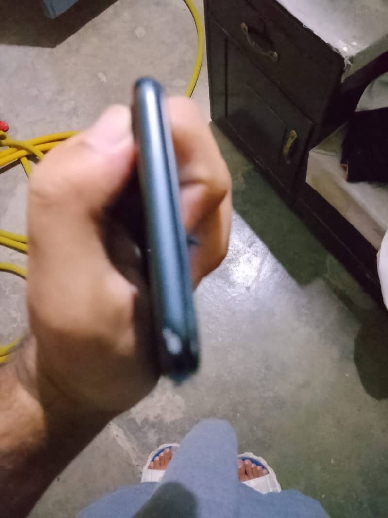 Apple iPhone 7 6