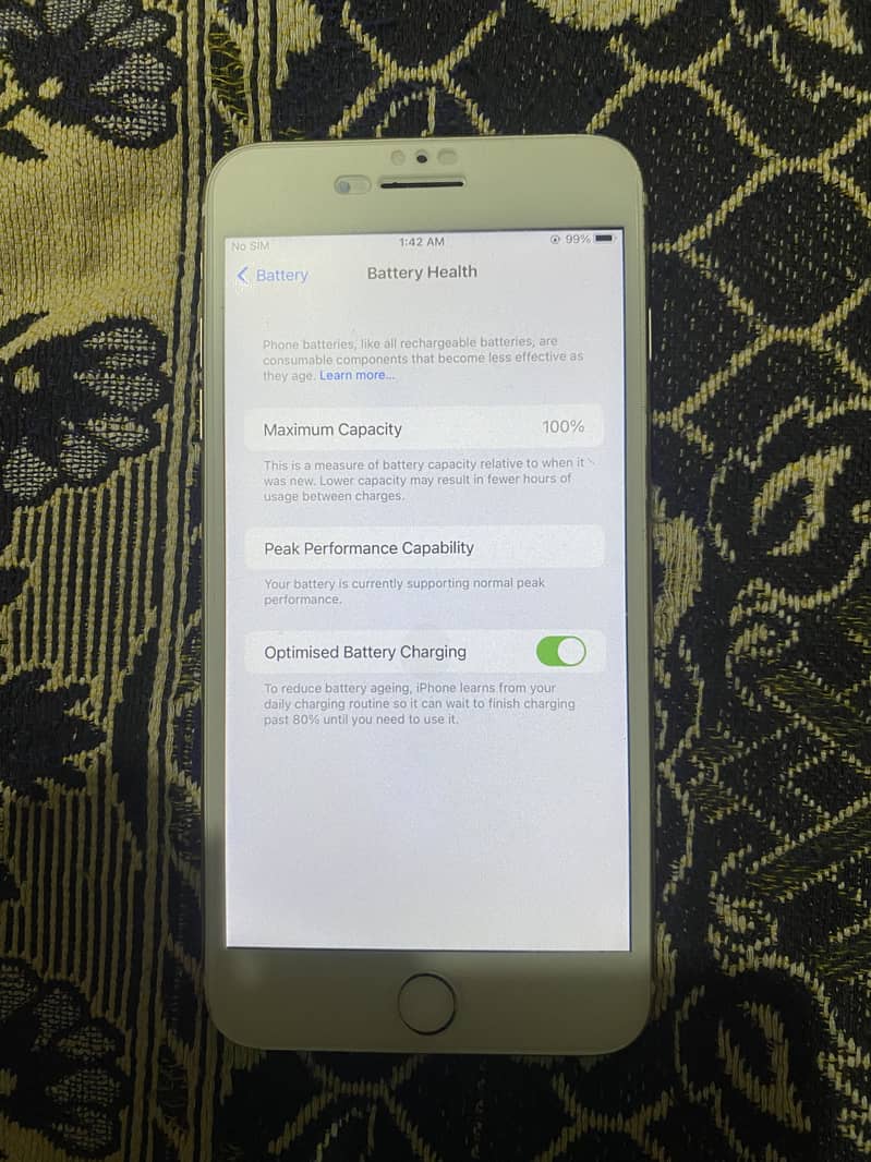 Apple iPhone 7 Plus 3