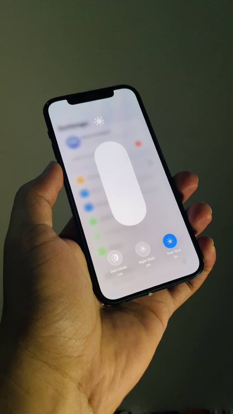 Apple iPhone 12 2