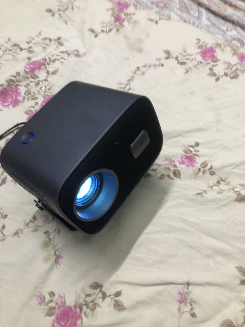 A10 projector 1
