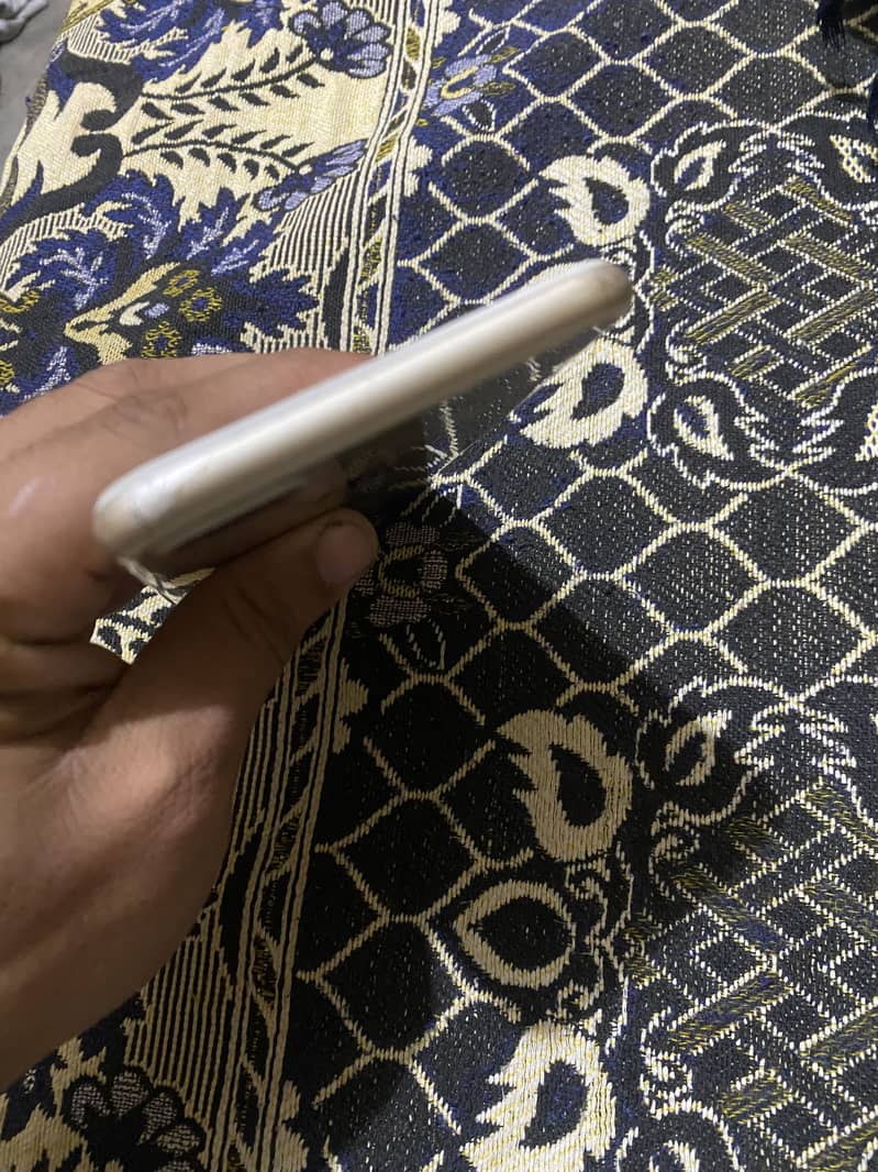 Apple iPhone 7 Plus 7