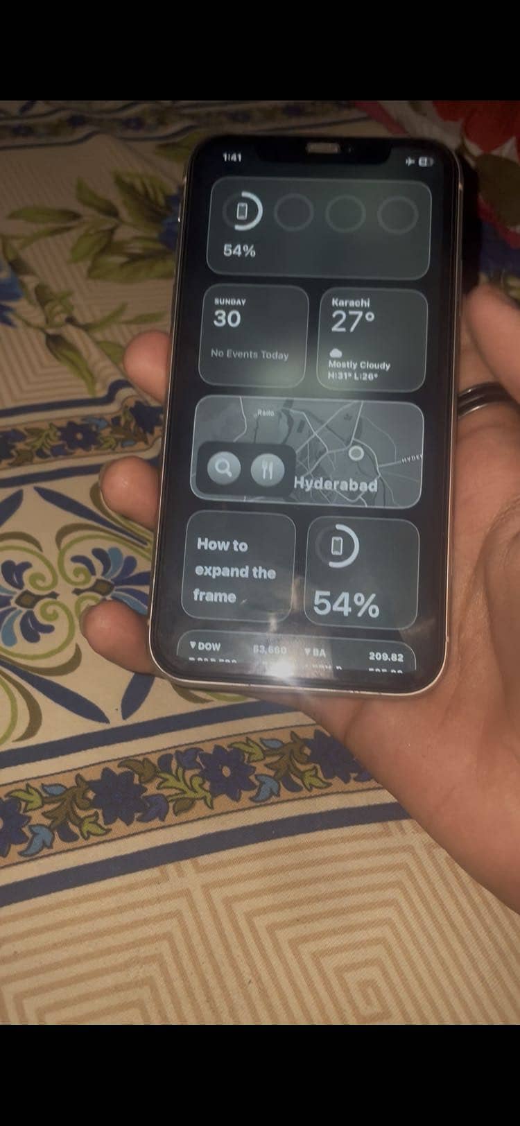 Apple iPhone 11 4
