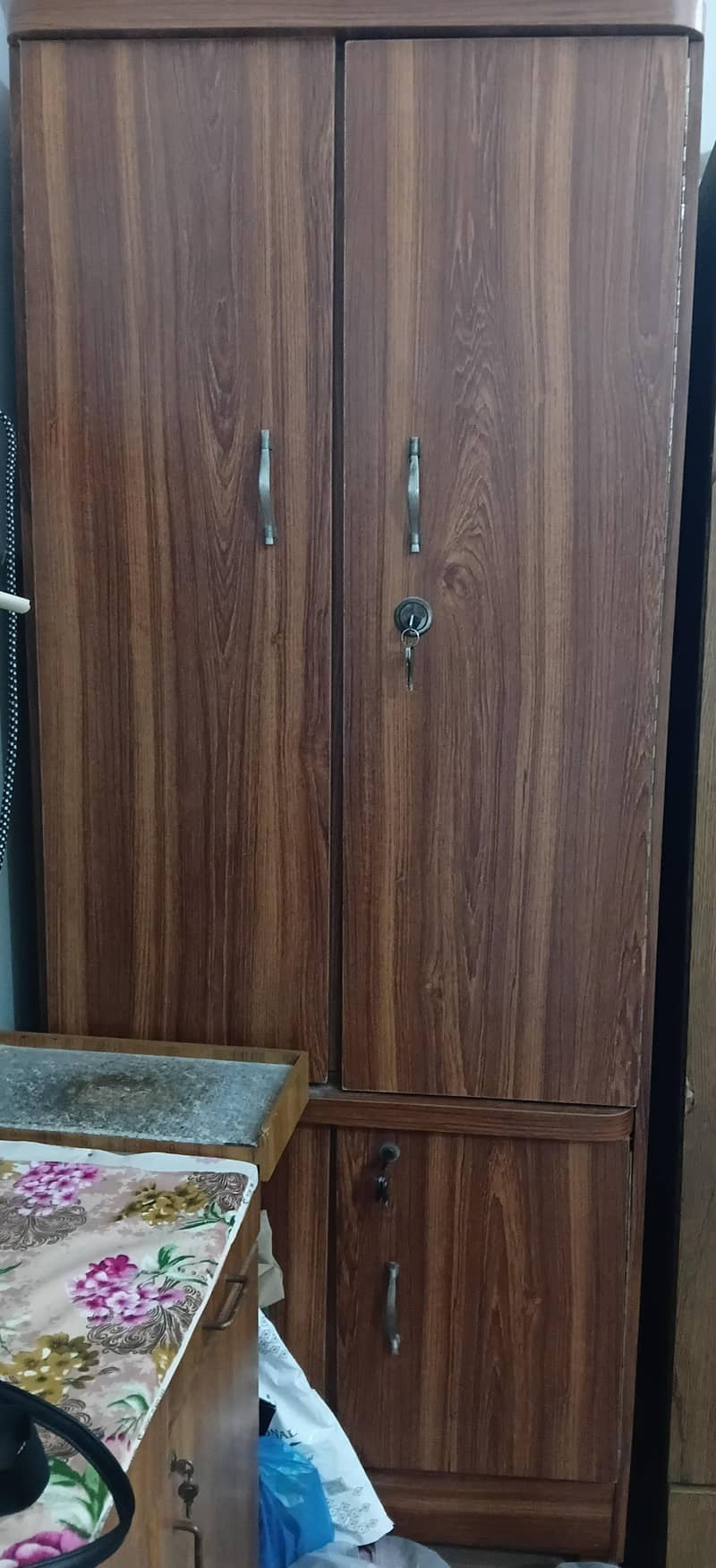 الماری 0